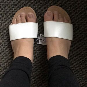 Rue21 sandals